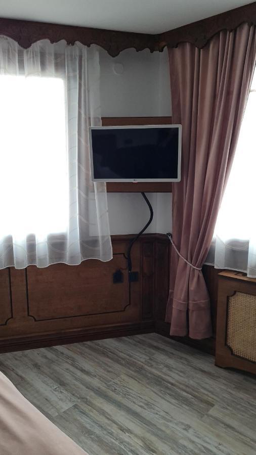 Chuchura Family Hotel Koprivshtitsa Ngoại thất bức ảnh